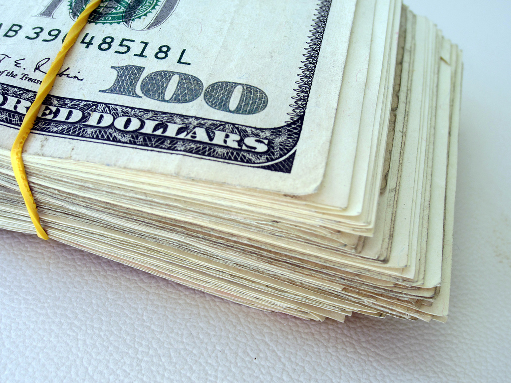 A készpénzt is sikerült digitalizálnia az Amazonnak (Fotó: 401(K) 2012 / Flickr CC-BY)