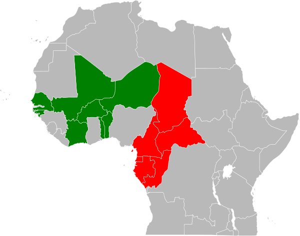 A zöld a kelet-afrikai, a piros a közép-afrikai frankot használó országokat jelöli